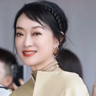 周忆